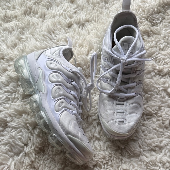 Nike Other - Nike White Vapormax